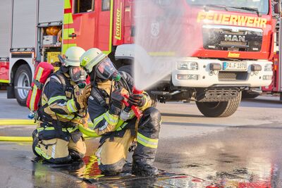 /assets/images/s/pedagrafie-fotografie-feuerwehr-passau-35-k60xstjasatf61t.jpg